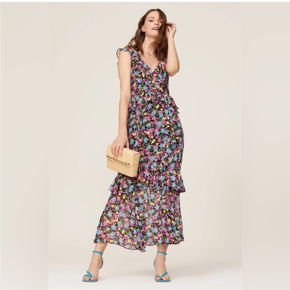 AMUR Evita Ruffle Maxi‎